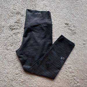 Curves n Combatboots Shimmer Black Capri Leggings